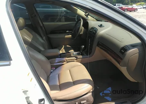 2000 Lincoln Ls V8 Auto z USA, uszkodzony, nr VIN 1LNHM87AXYY910378